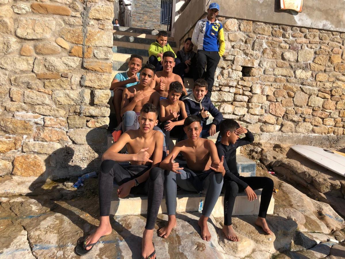 Surf & Skate Pansiyon Taghazout Dış mekan fotoğraf